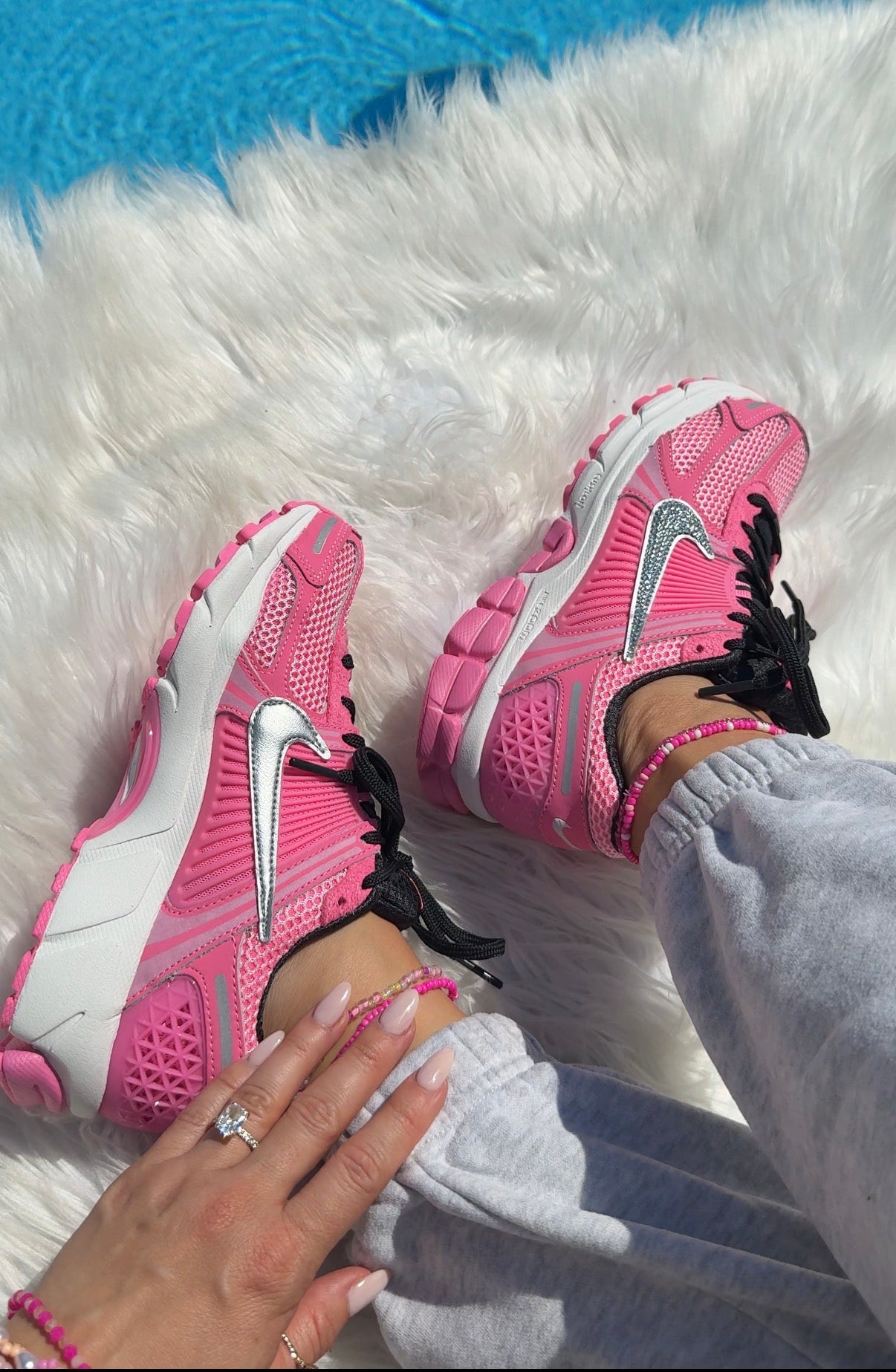 Bubblegum Pink Swarovski Women Nike Vomero 5
