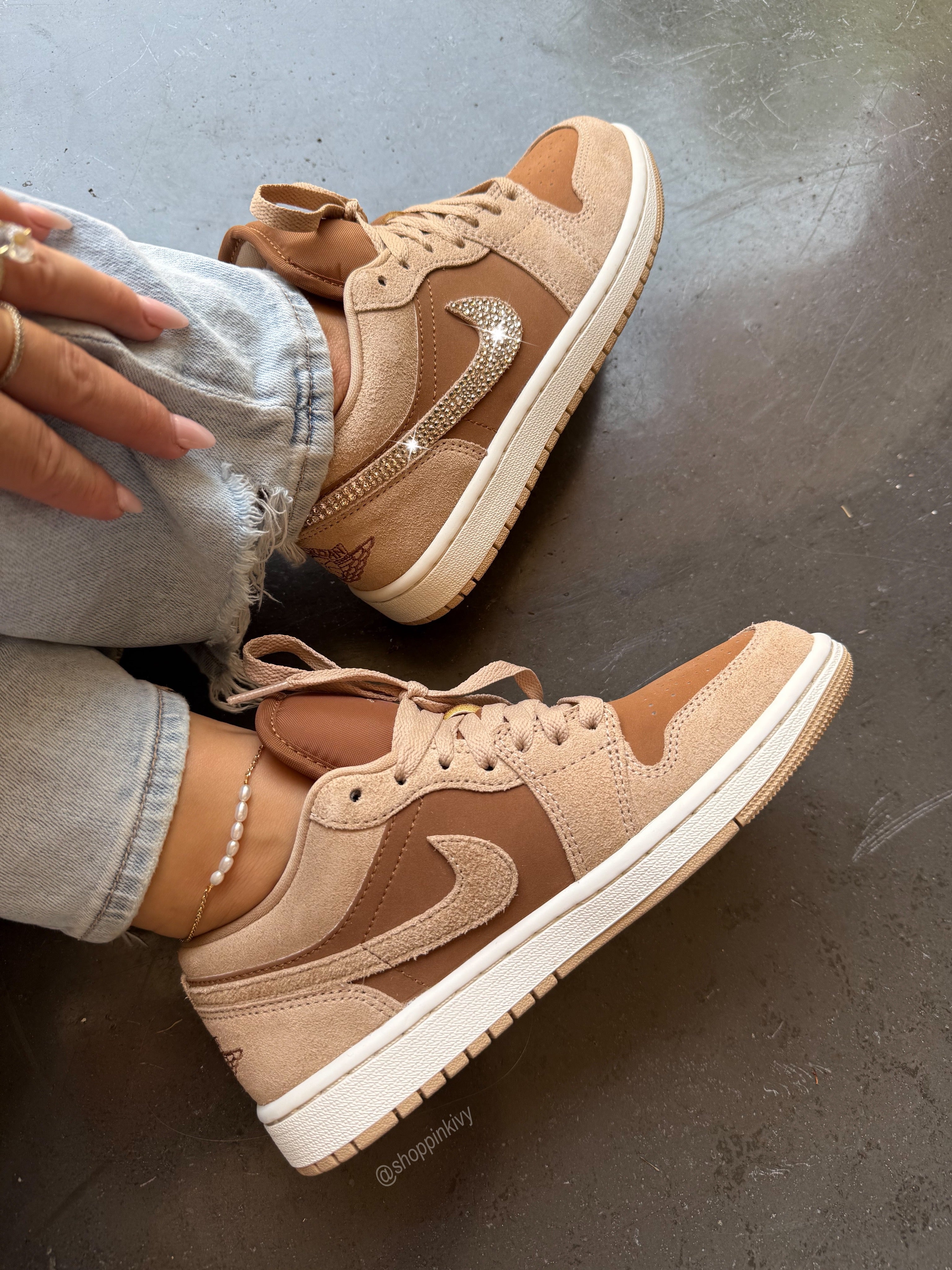 NEW Fall Tan Swarovski Women’s Air Jordan 1 Low Shoes