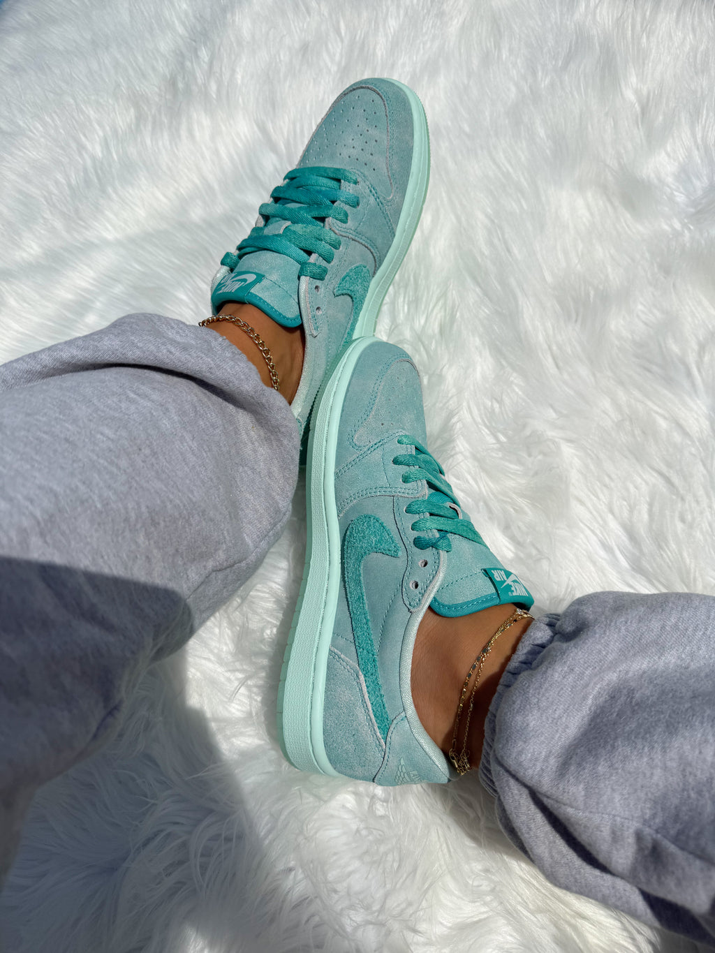 Zapatillas Air Jordan 1 Retro OG Low Edición Especial Aqua Swarovski para Mujer