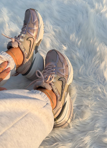 ✨NEW✨ Rose Gold Swarovski Womens Nike Shoes