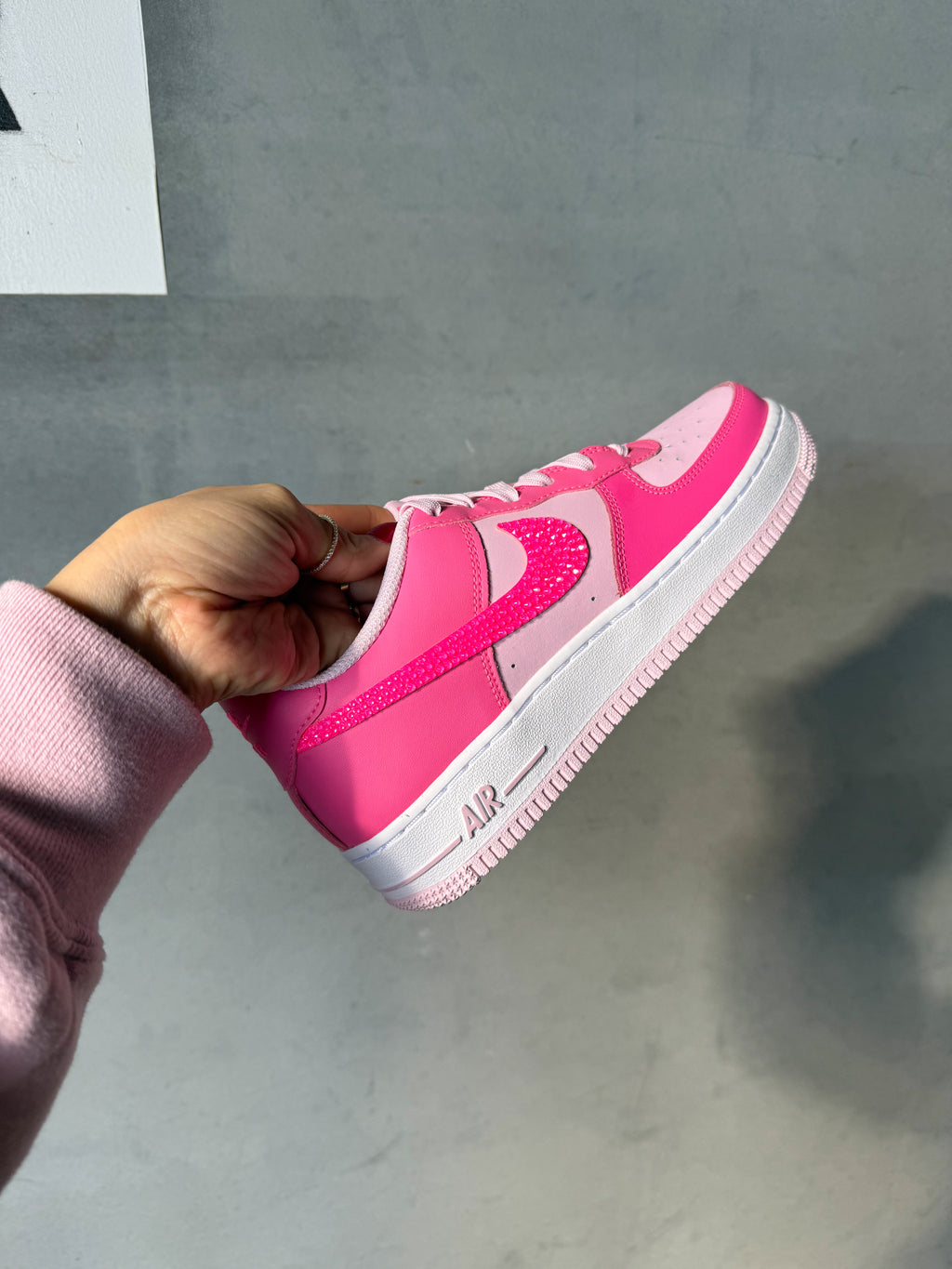 Zapatillas bajas Air Force 1 de mujer Swarovski en rosa chicle