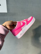 Zapatillas bajas Air Force 1 de mujer Swarovski en rosa chicle