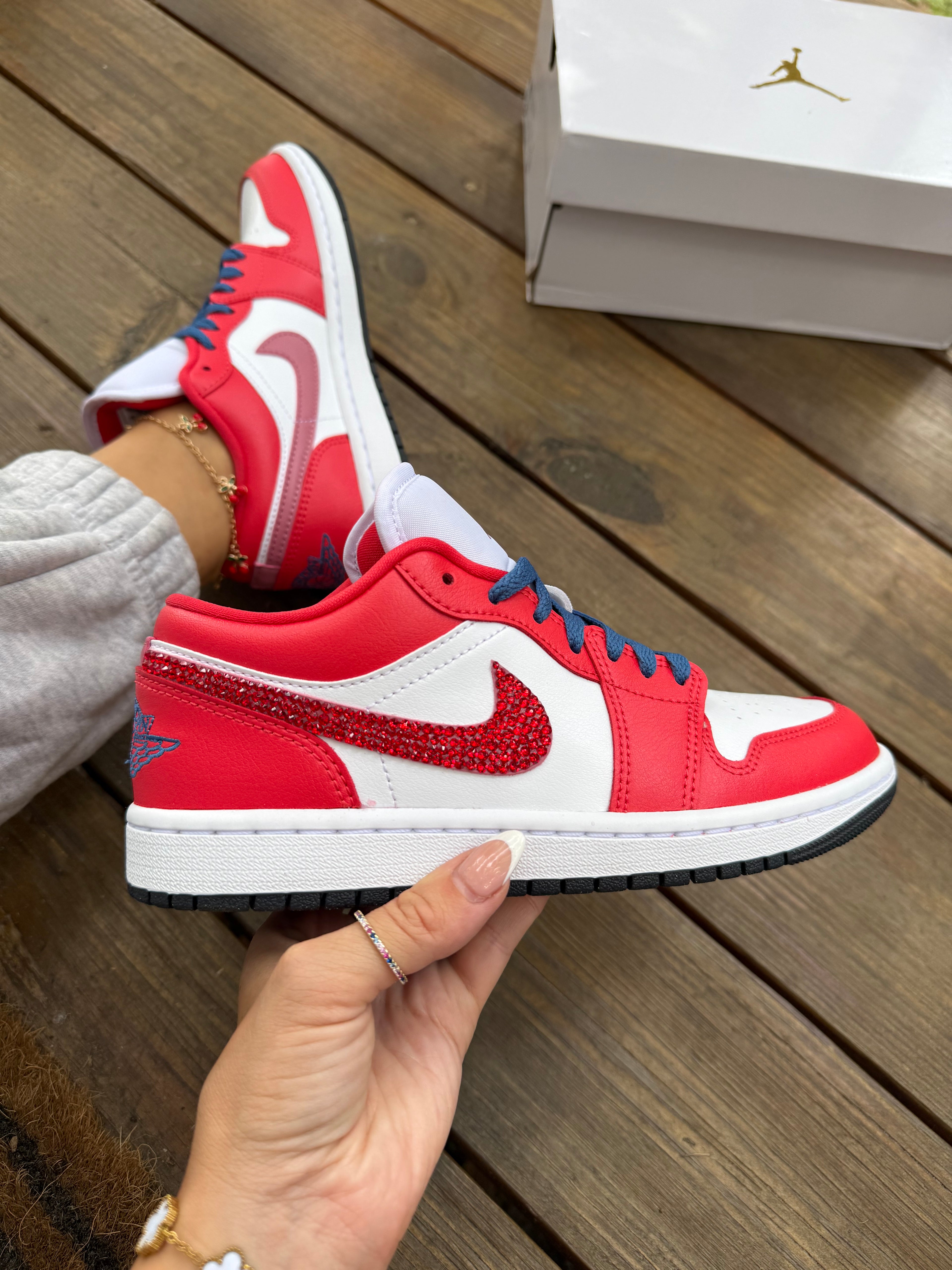 Americana Swarovski Women’s Air Jordan 1 Low Shoes