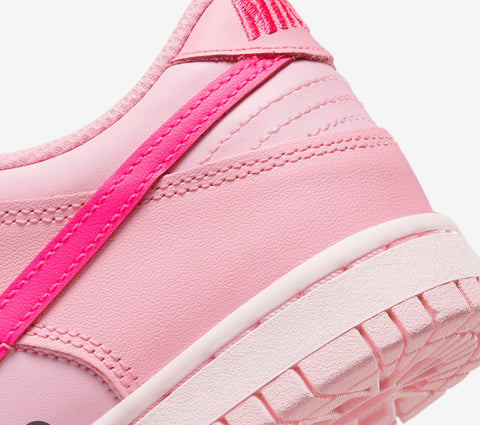 Zapatos Nike Dunk Triple Rosa Swarovski para mujer