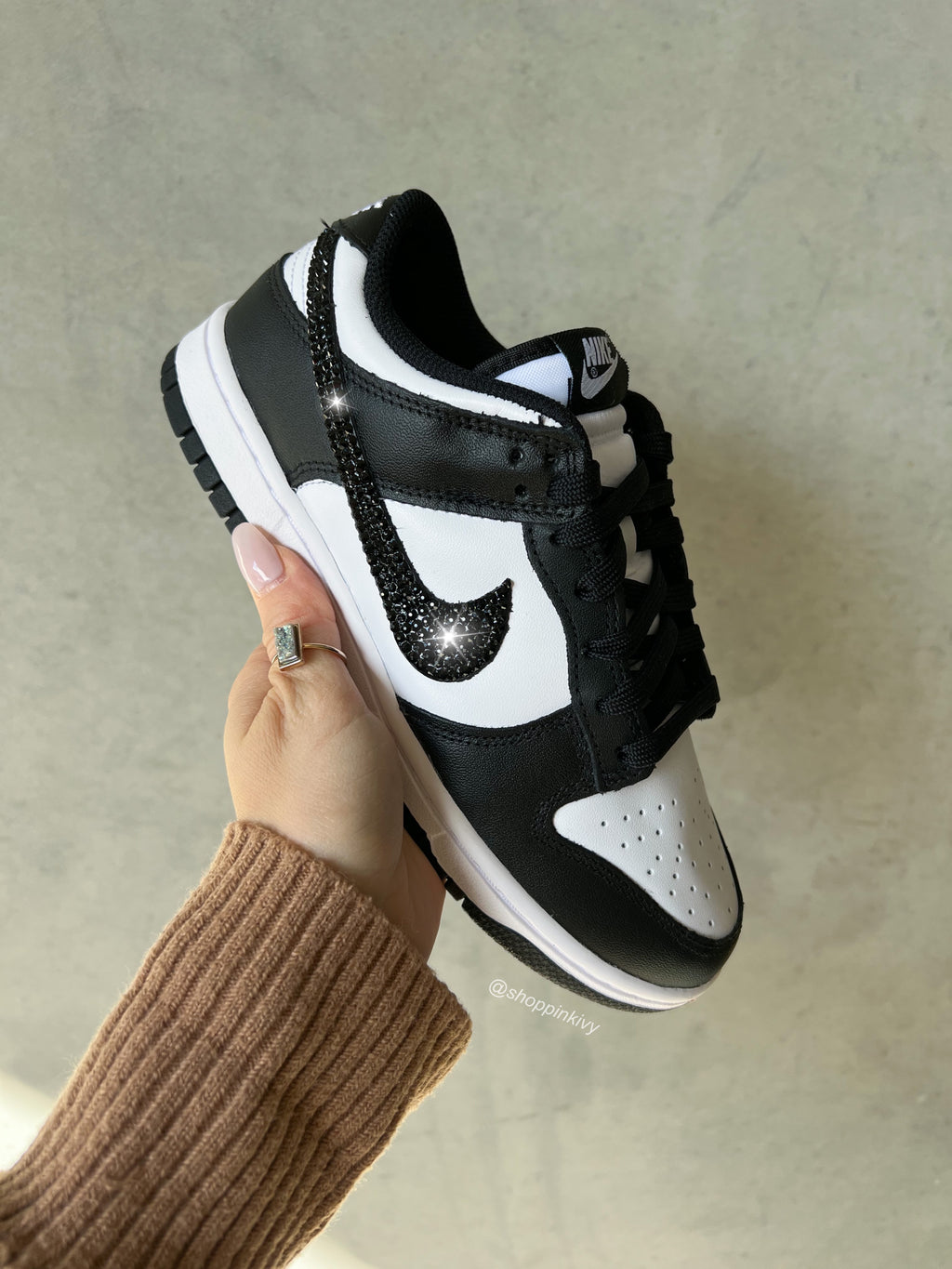 Zapatos Nike Dunk Panda Swarovski para mujer
