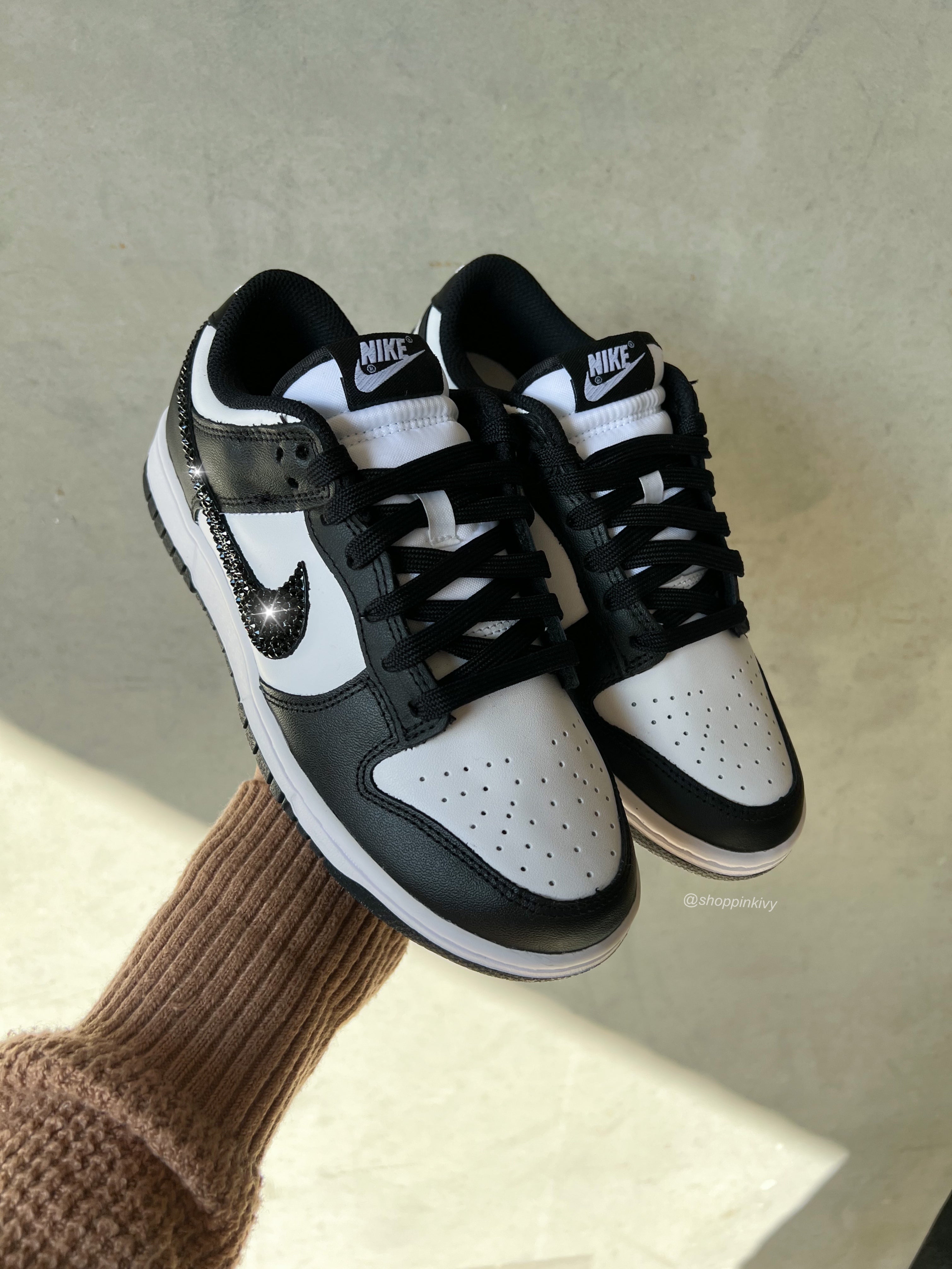 Zapatos Nike Dunk Panda Swarovski para mujer