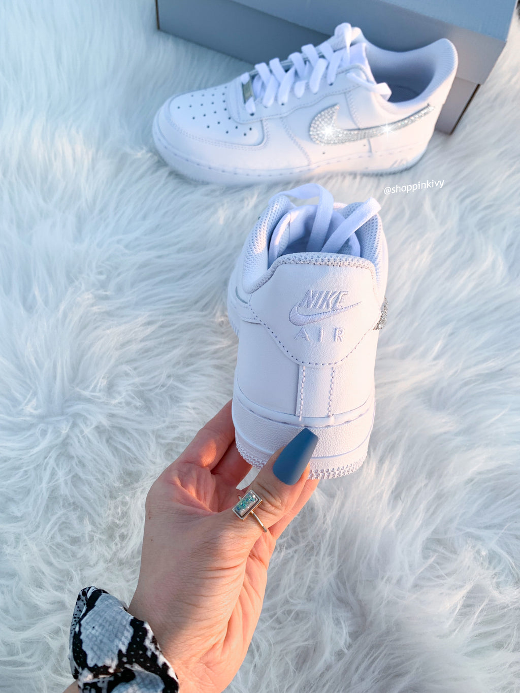 Nike Air Force 1 blancas con Swarovski