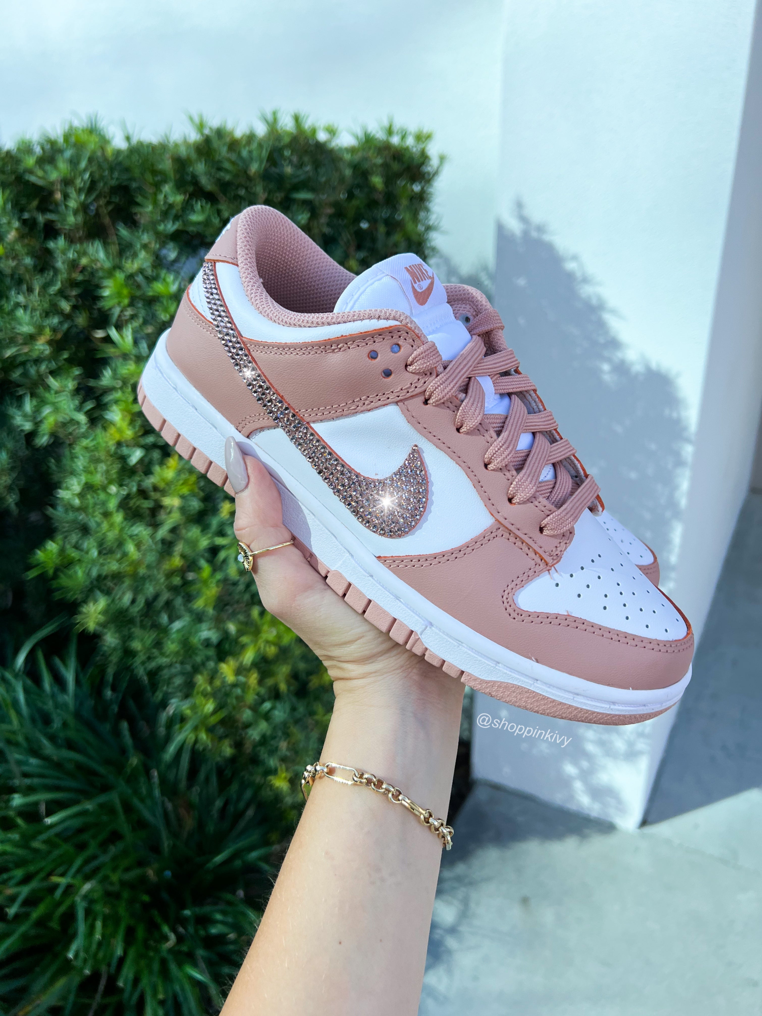 Rose gold nike dunks Clearance